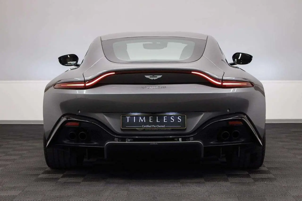 Photo 1 : Aston Martin Vantage 2018 Essence