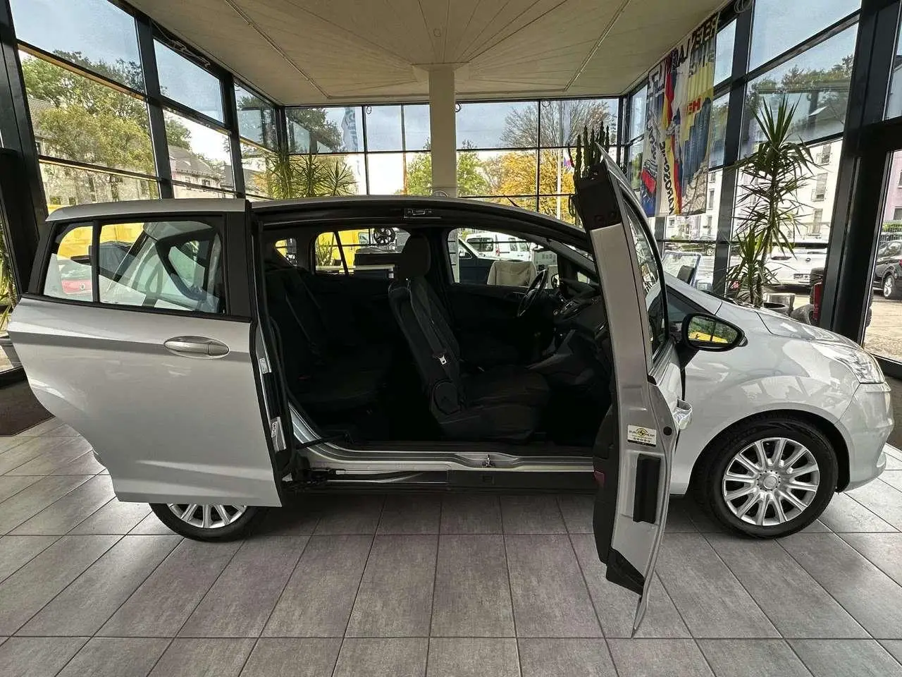 Photo 1 : Ford B-max 2015 Essence