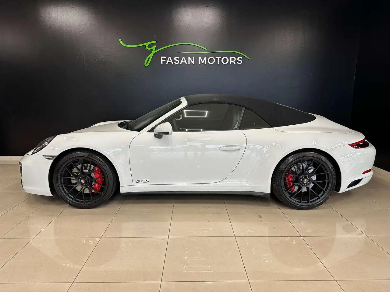 Photo 1 : Porsche 911 2018 Petrol