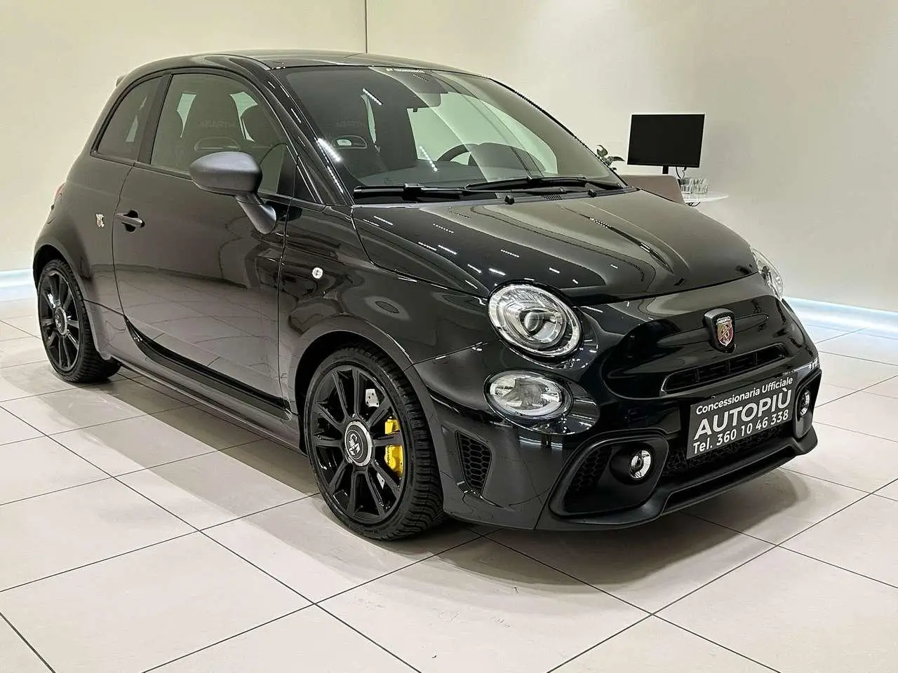 Photo 1 : Abarth 695 2024 Essence