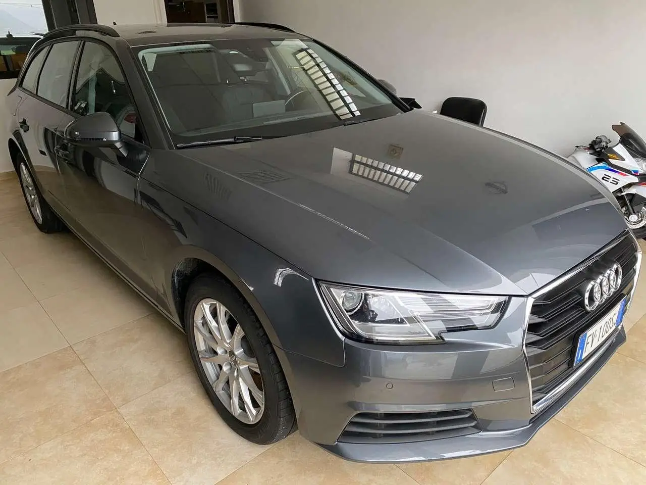 Photo 1 : Audi A4 2019 Diesel