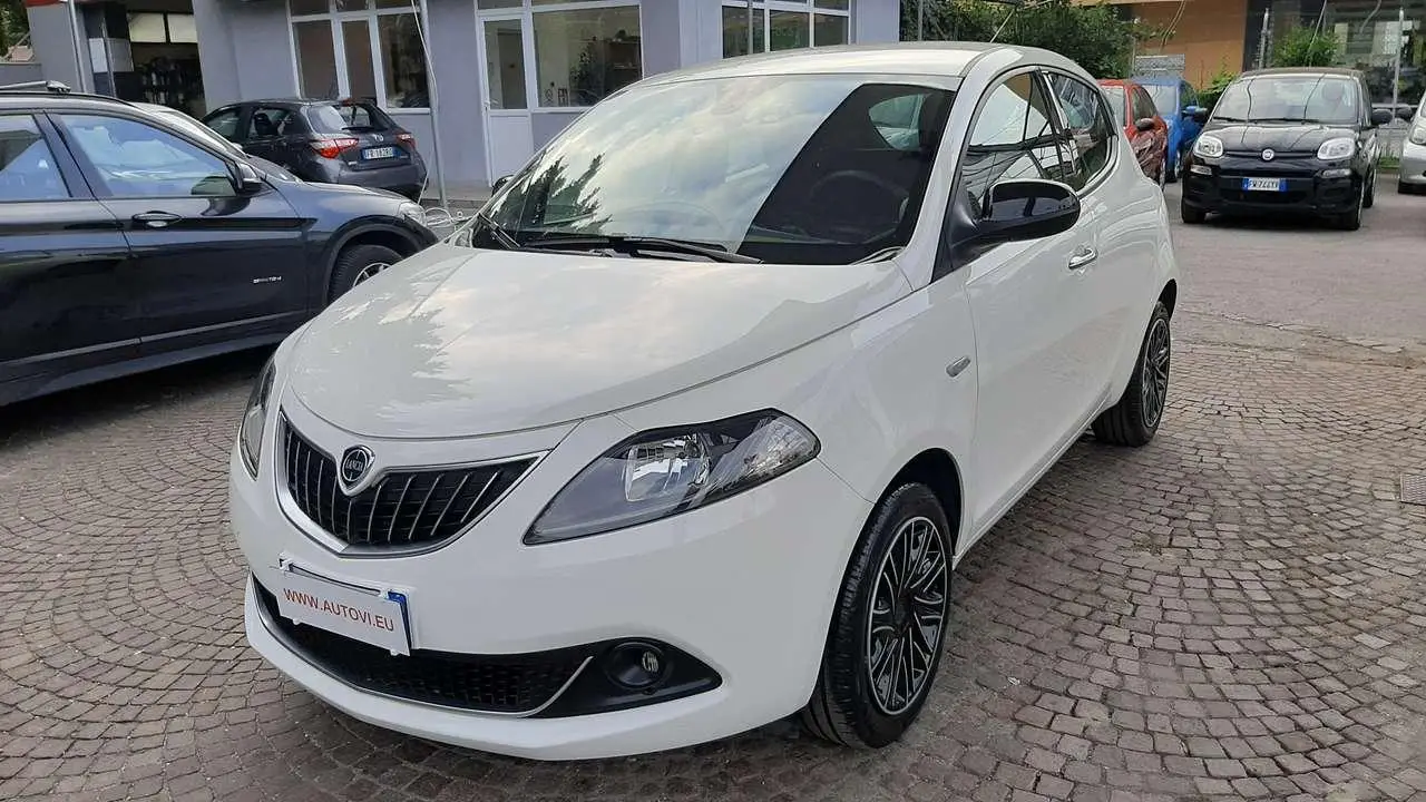 Photo 1 : Lancia Ypsilon 2022 Hybrid