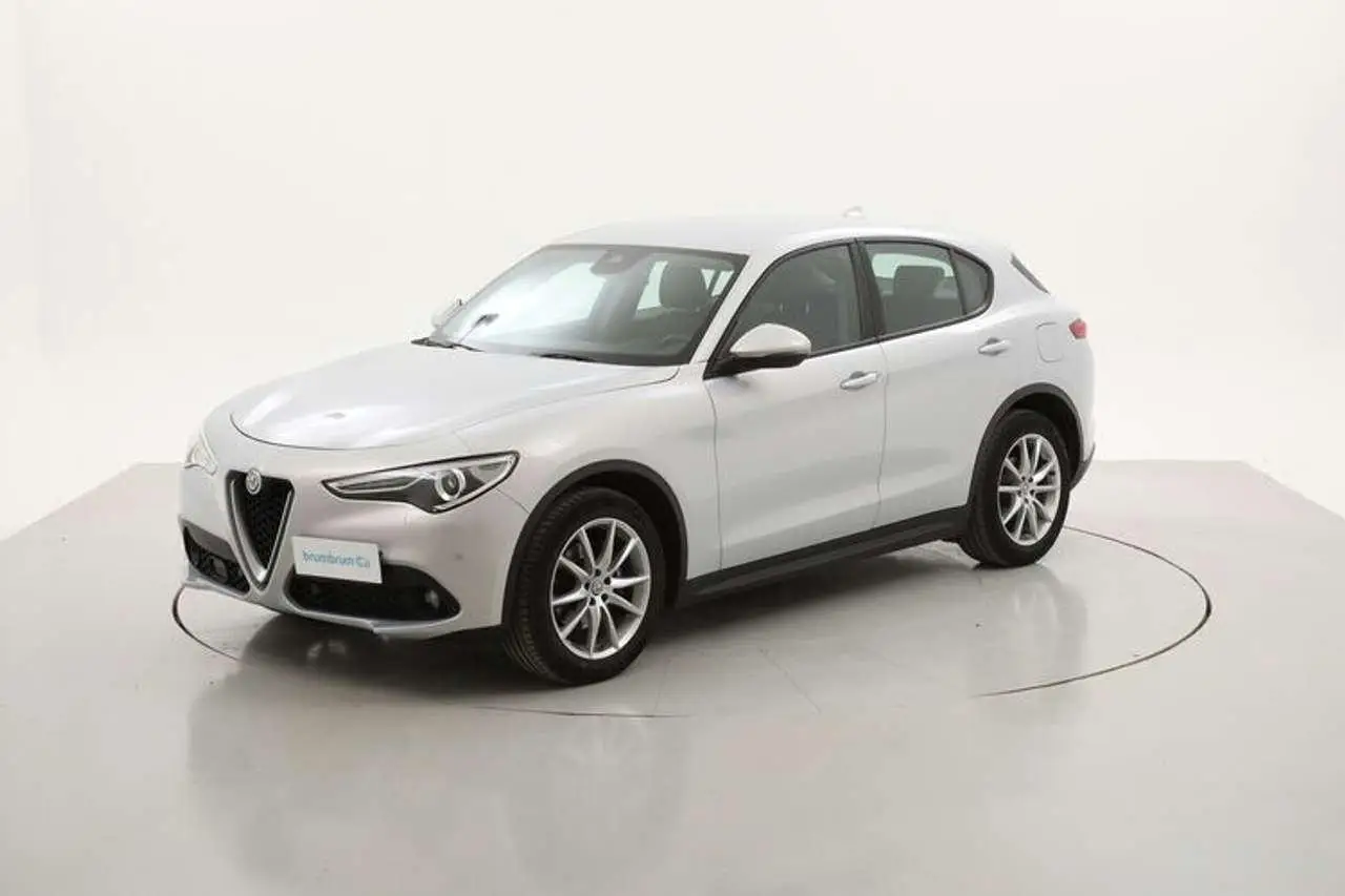 Photo 1 : Alfa Romeo Stelvio 2021 Diesel