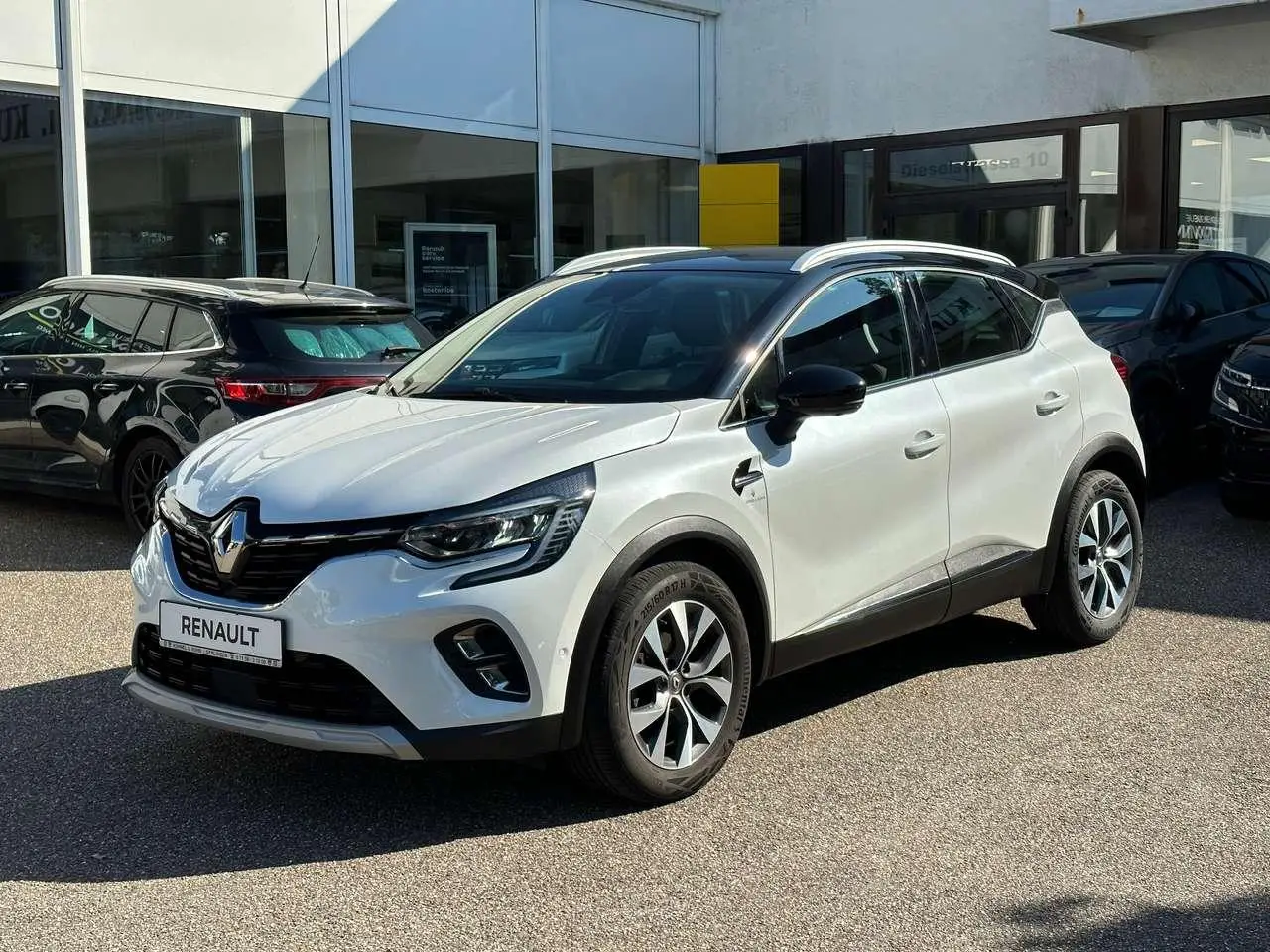 Photo 1 : Renault Captur 2020 Petrol