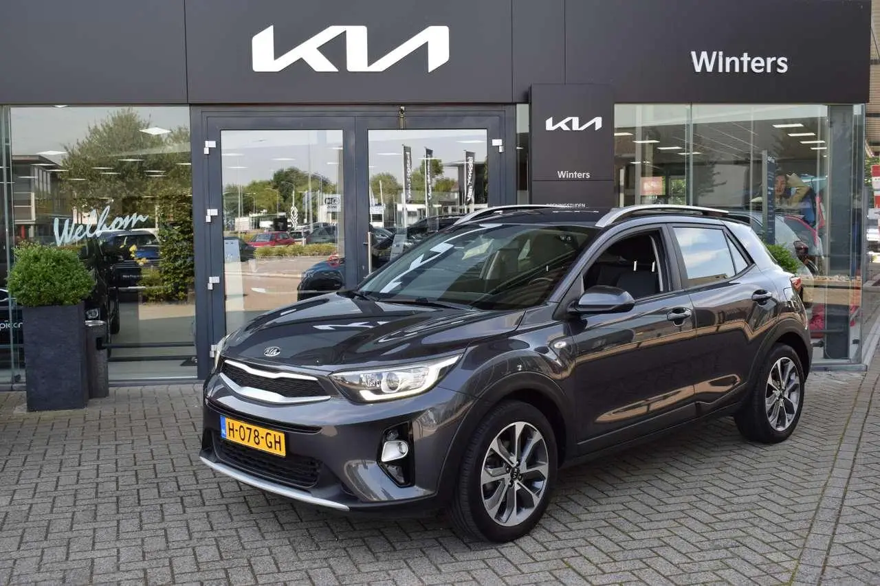 Photo 1 : Kia Stonic 2020 Petrol