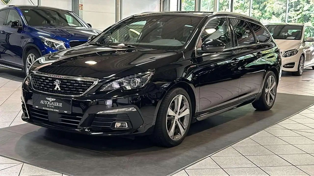 Photo 1 : Peugeot 308 2020 Diesel