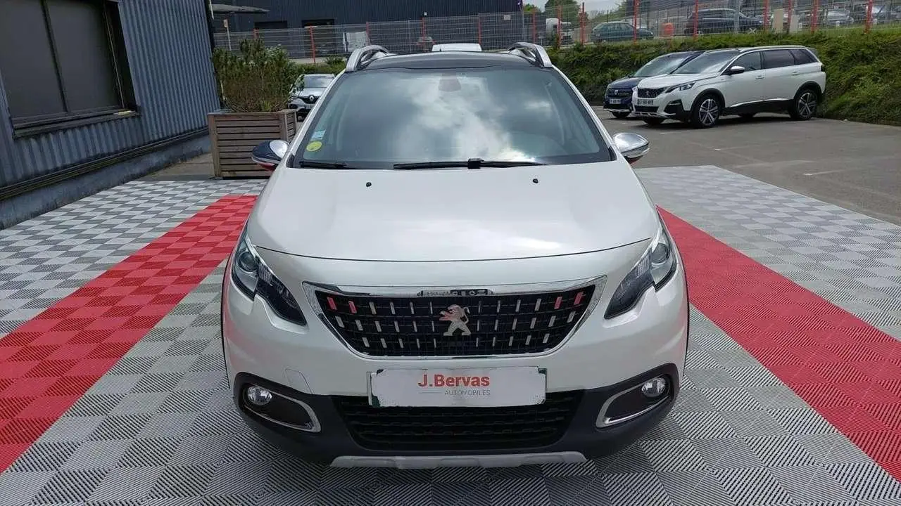 Photo 1 : Peugeot 2008 2019 Diesel