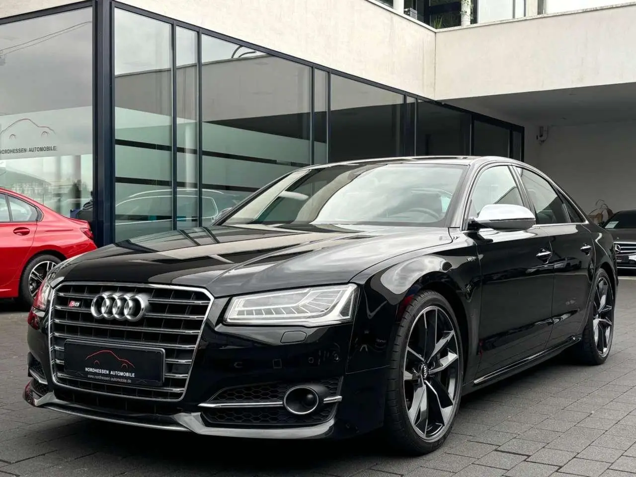 Photo 1 : Audi S8 2015 Essence