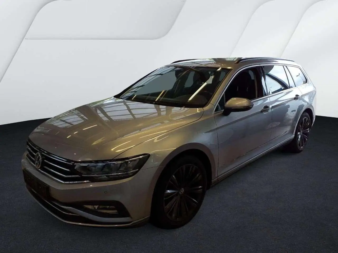 Photo 1 : Volkswagen Passat 2020 Diesel