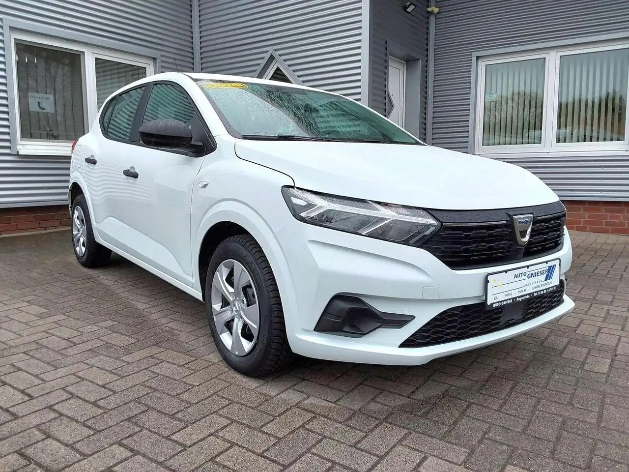 Photo 1 : Dacia Sandero 2023 Essence