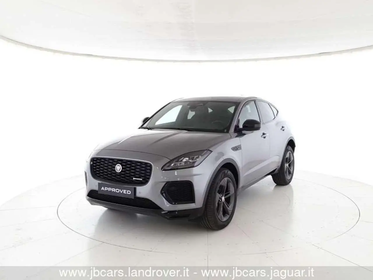 Photo 1 : Jaguar E-pace 2023 Hybride