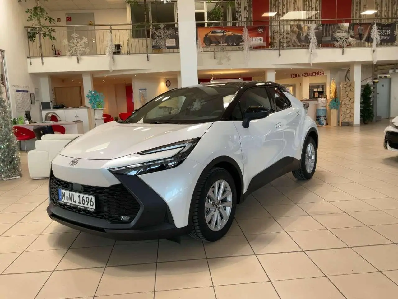 Photo 1 : Toyota C-hr 2023 Hybrid