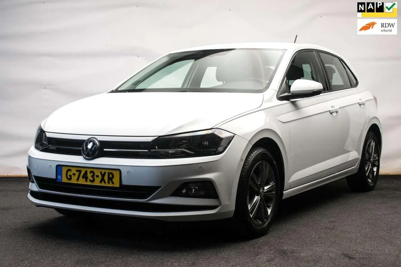 Photo 1 : Volkswagen Polo 2020 Petrol