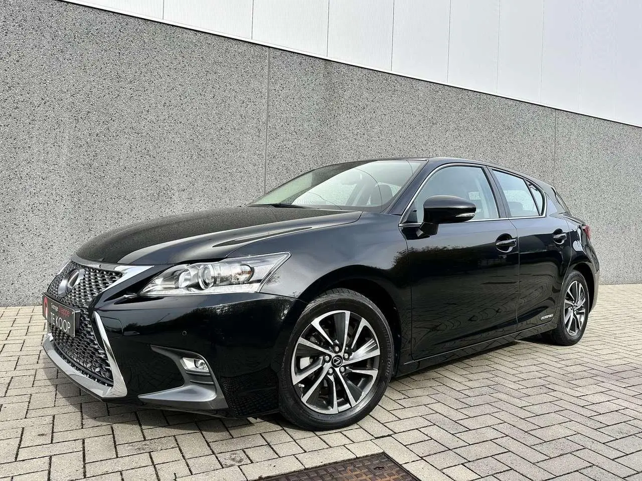 Photo 1 : Lexus Ct 2018 Petrol