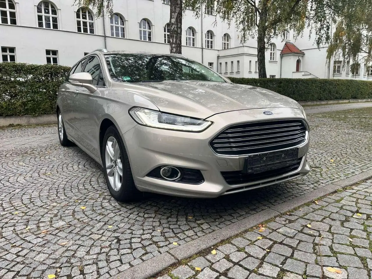 Photo 1 : Ford Mondeo 2015 Petrol