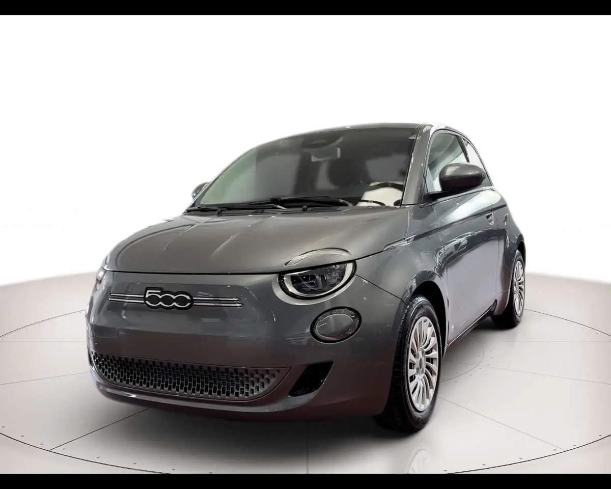 Photo 1 : Fiat 500 2023 Électrique