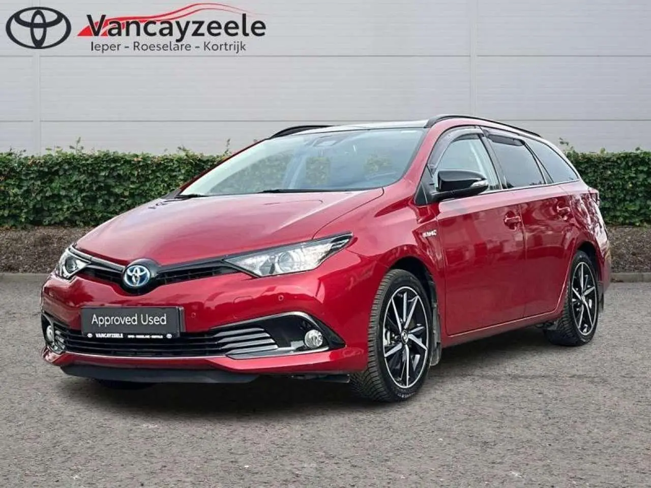 Photo 1 : Toyota Auris 2018 Hybrid