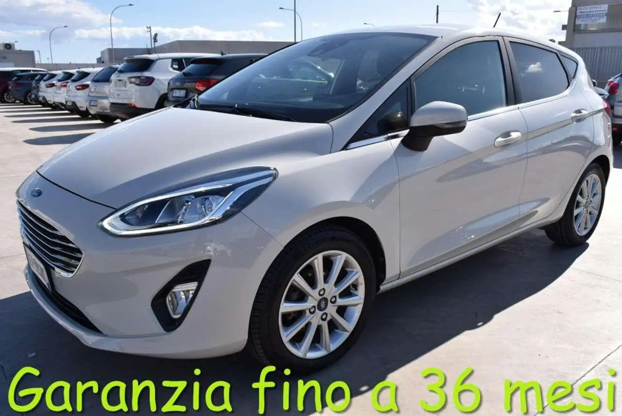 Photo 1 : Ford Fiesta 2019 Petrol