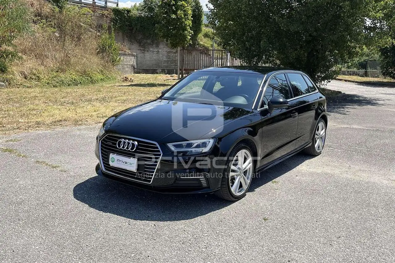 Photo 1 : Audi A3 2020 Hybrid