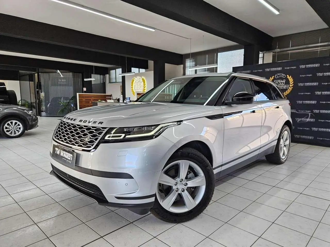 Photo 1 : Land Rover Range Rover Velar 2021 Diesel