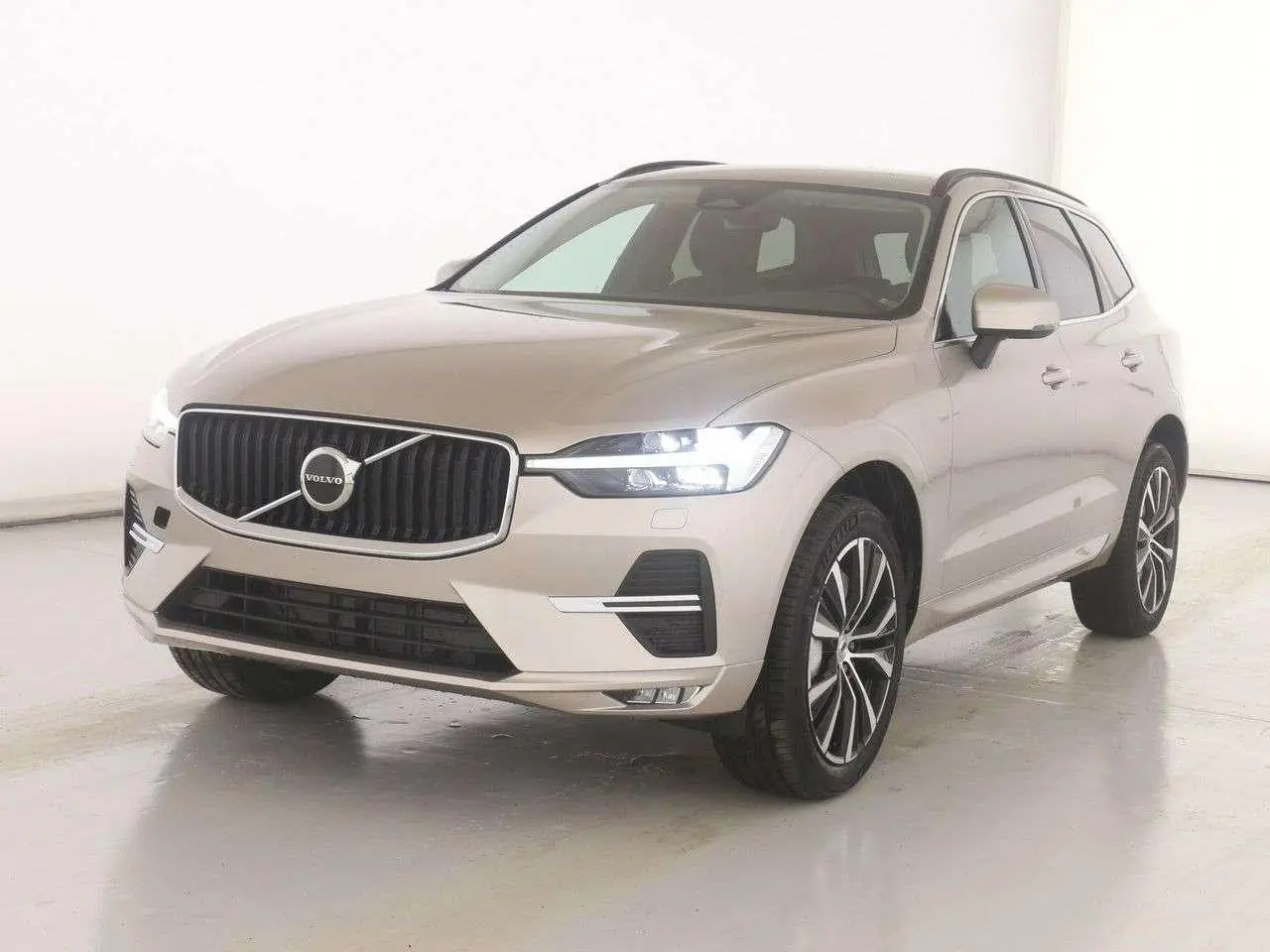 Photo 1 : Volvo Xc60 2023 Hybride