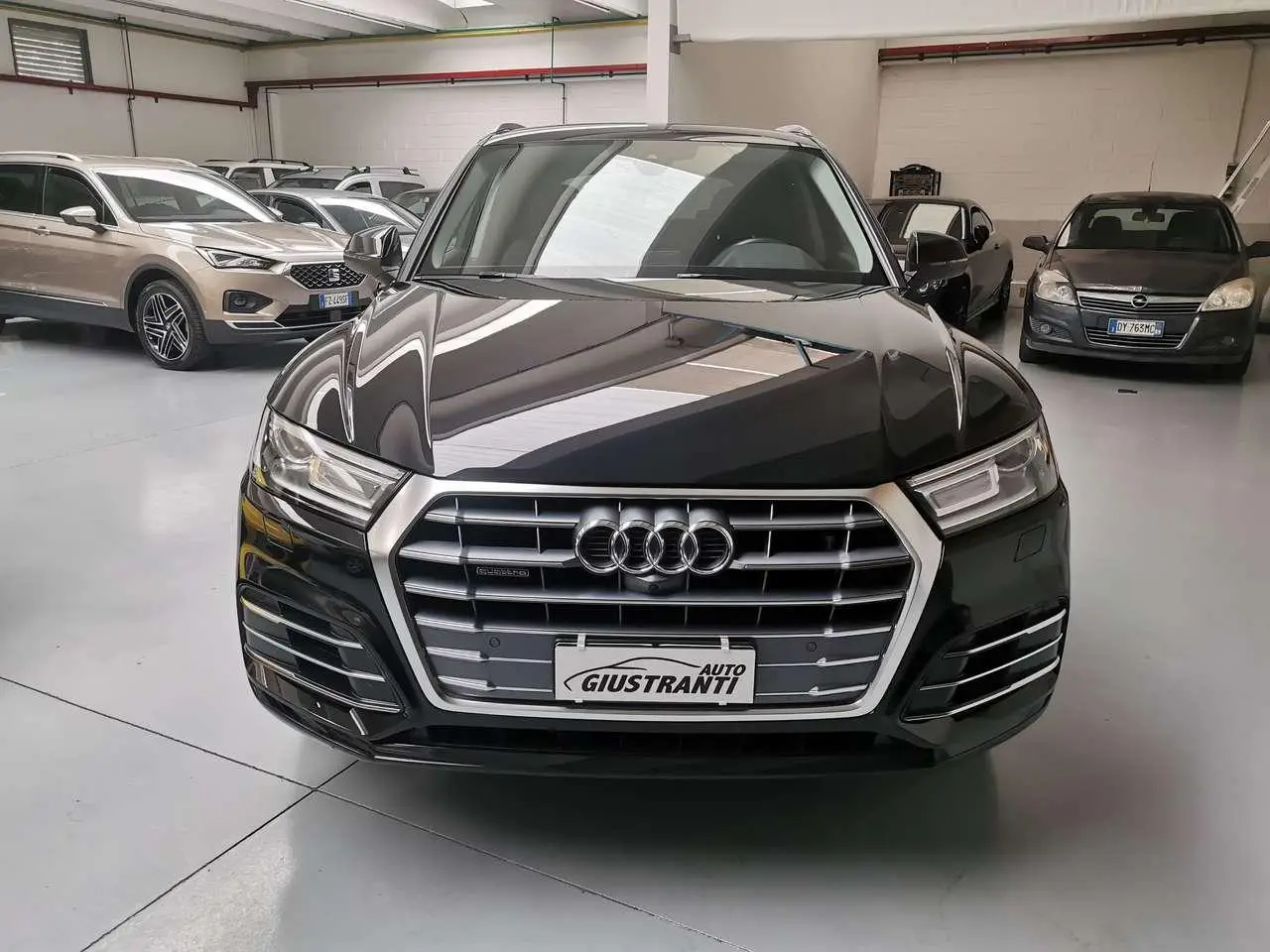 Photo 1 : Audi Q5 2019 Diesel