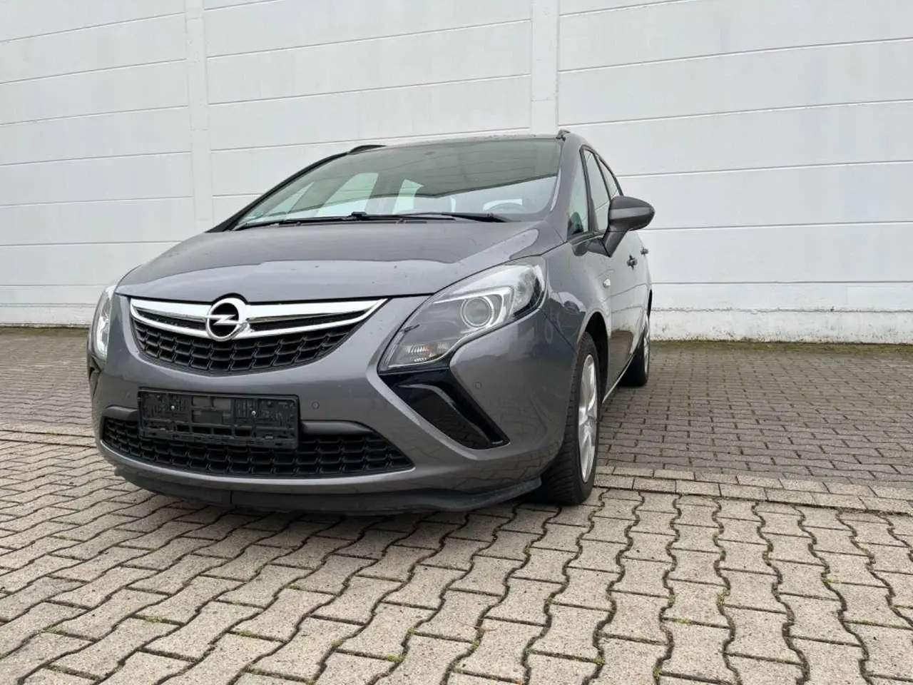 Photo 1 : Opel Zafira 2016 Diesel