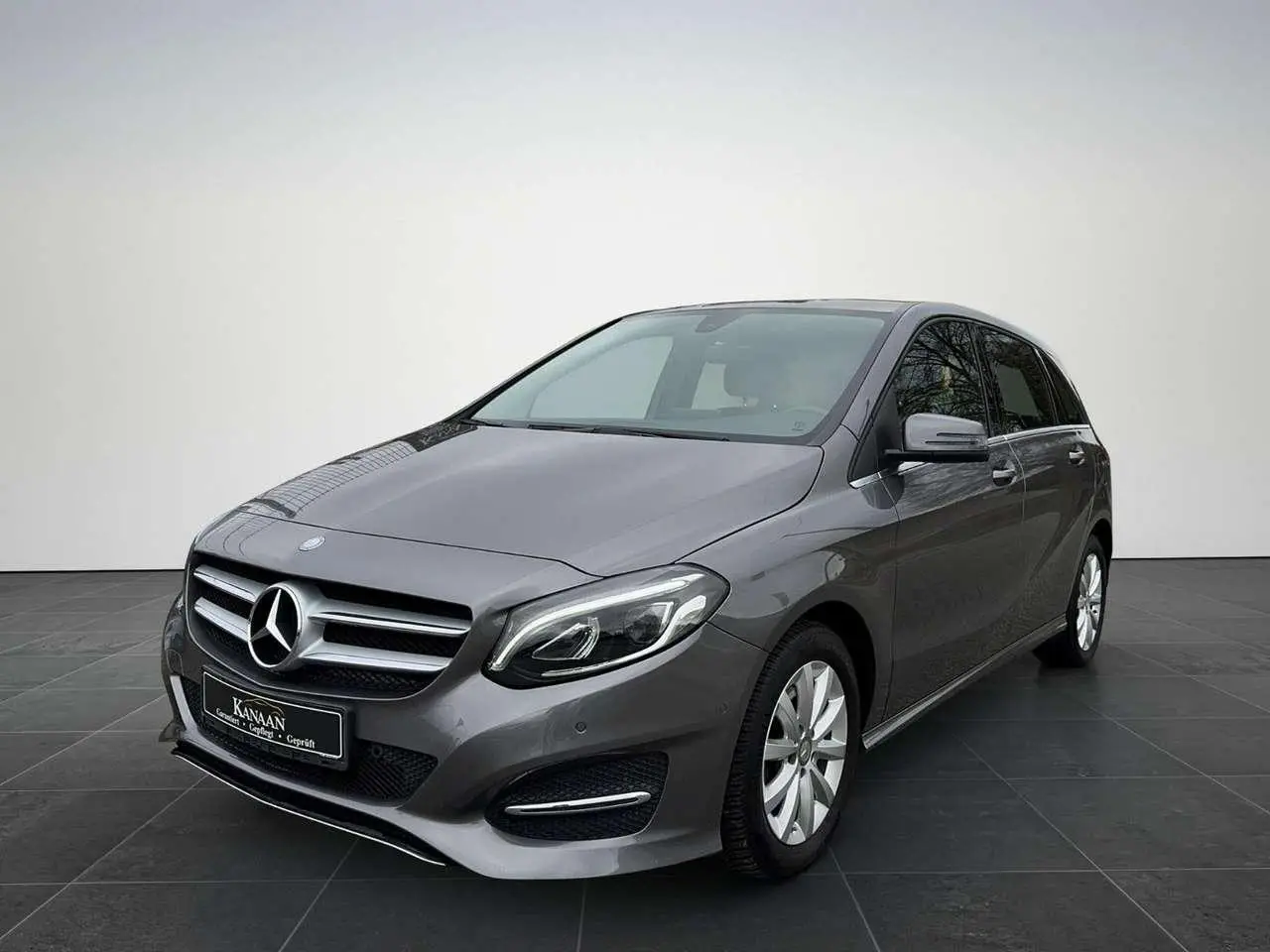 Photo 1 : Mercedes-benz Classe B 2015 Essence