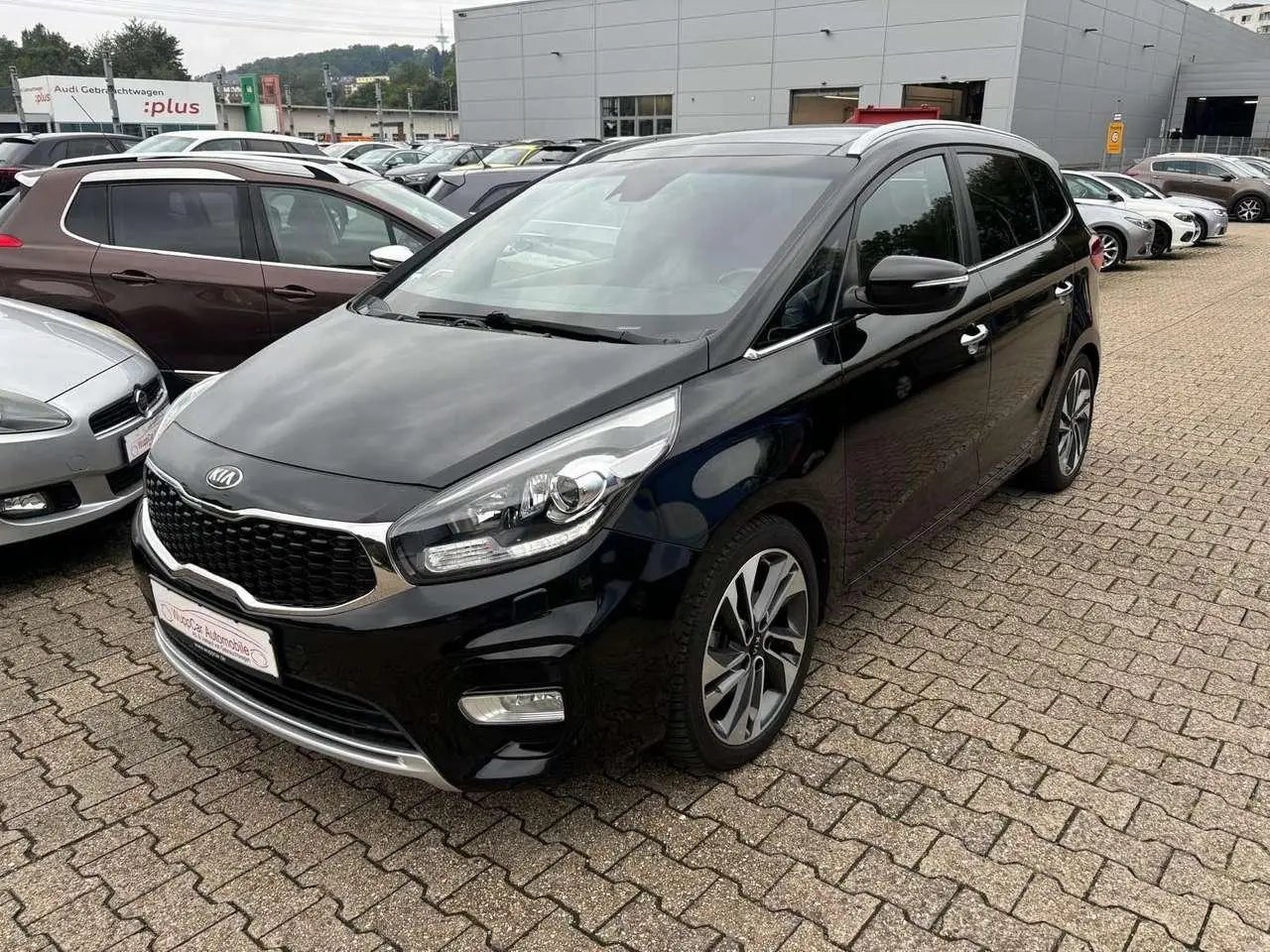 Photo 1 : Kia Carens 2017 Diesel