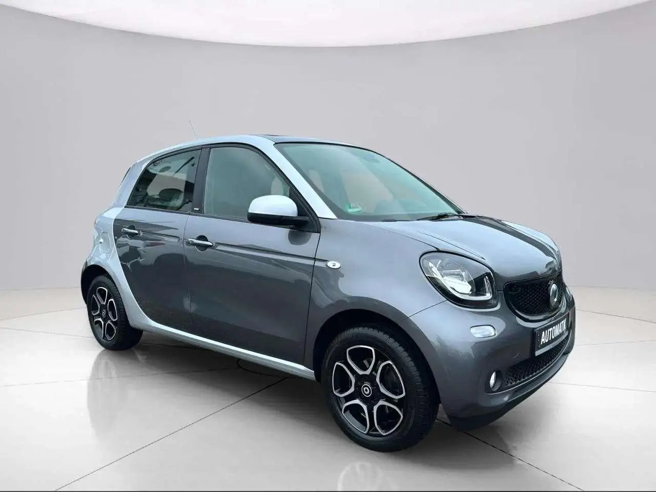 Photo 1 : Smart Forfour 2018 Petrol