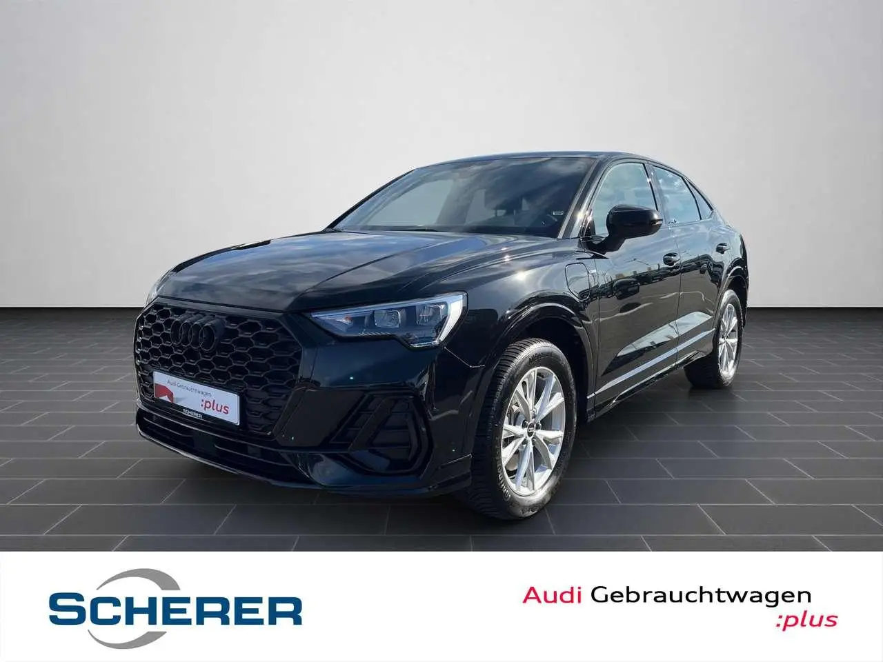 Photo 1 : Audi Q3 2021 Hybride