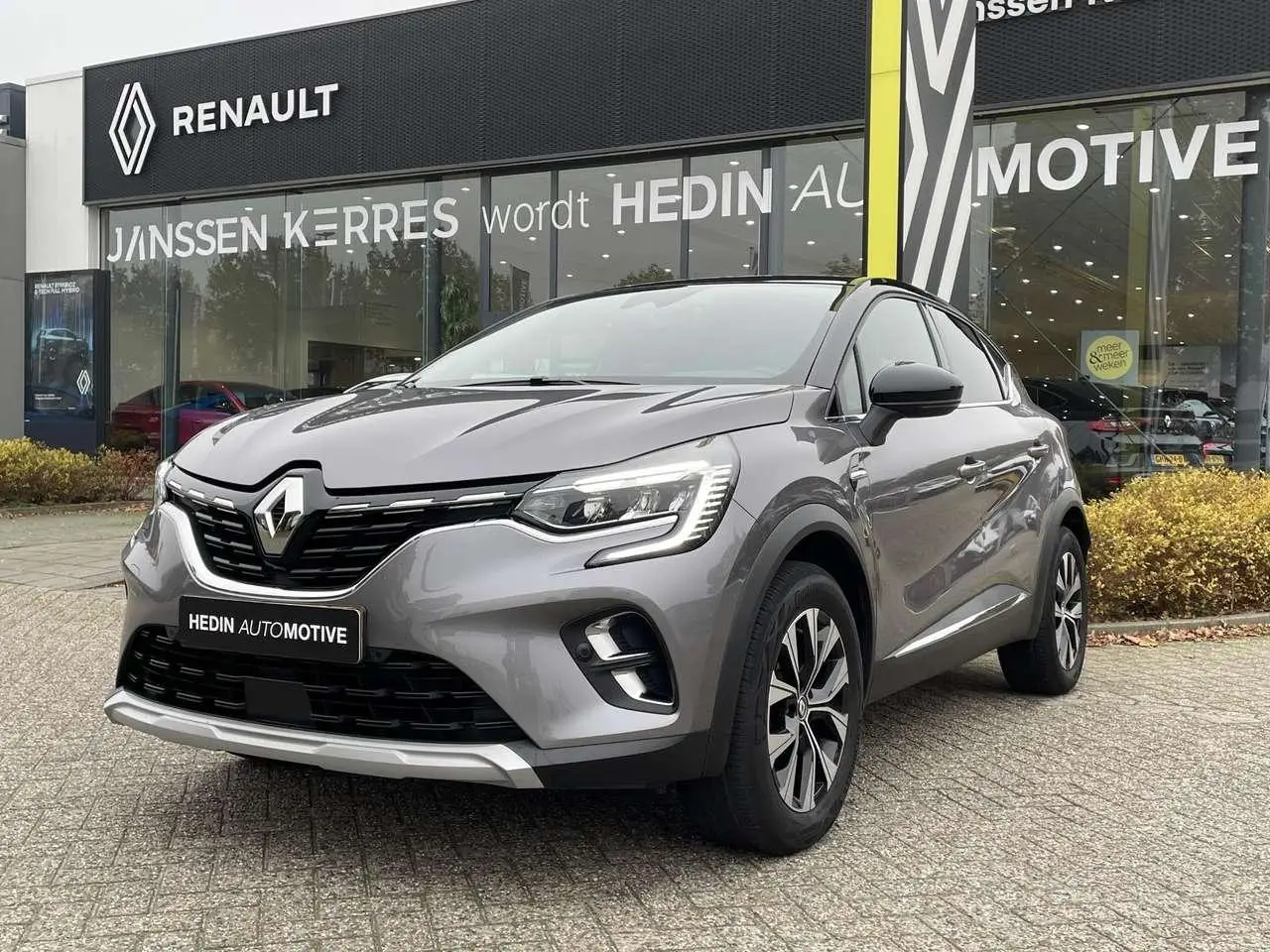 Photo 1 : Renault Captur 2022 Petrol