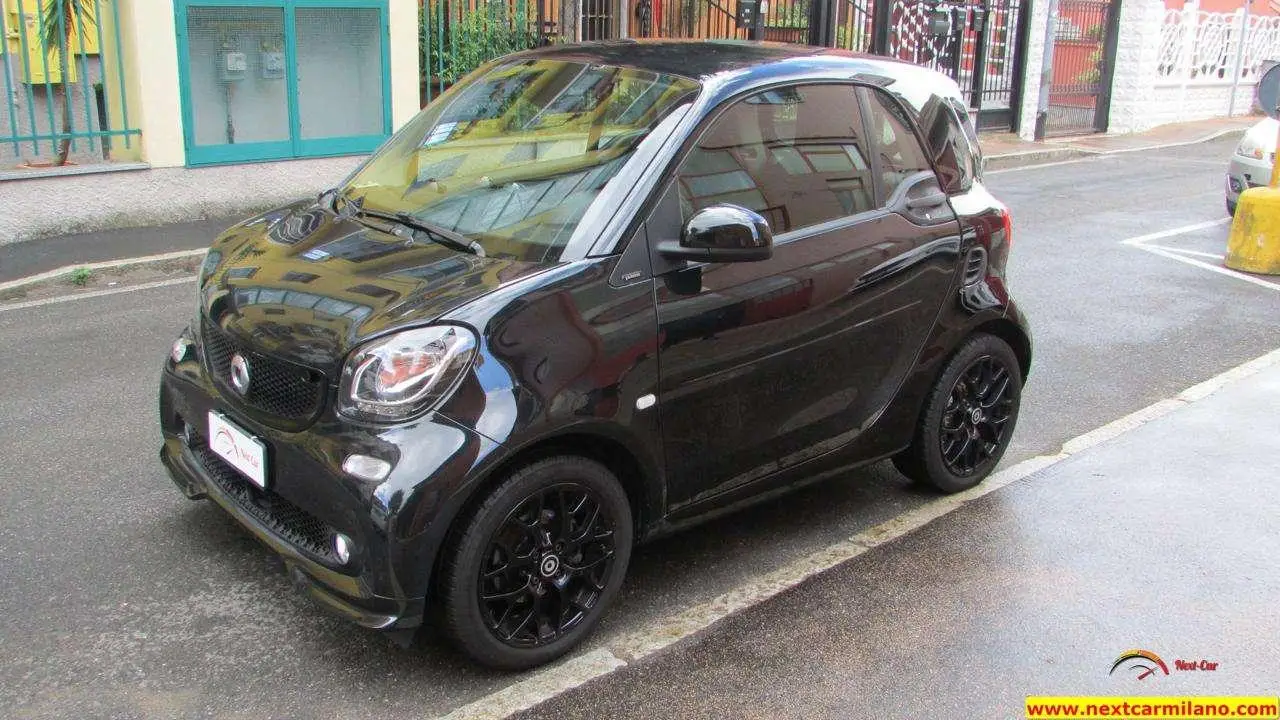 Photo 1 : Smart Fortwo 2019 Petrol