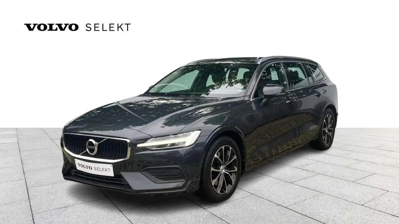 Photo 1 : Volvo V60 2021 Petrol