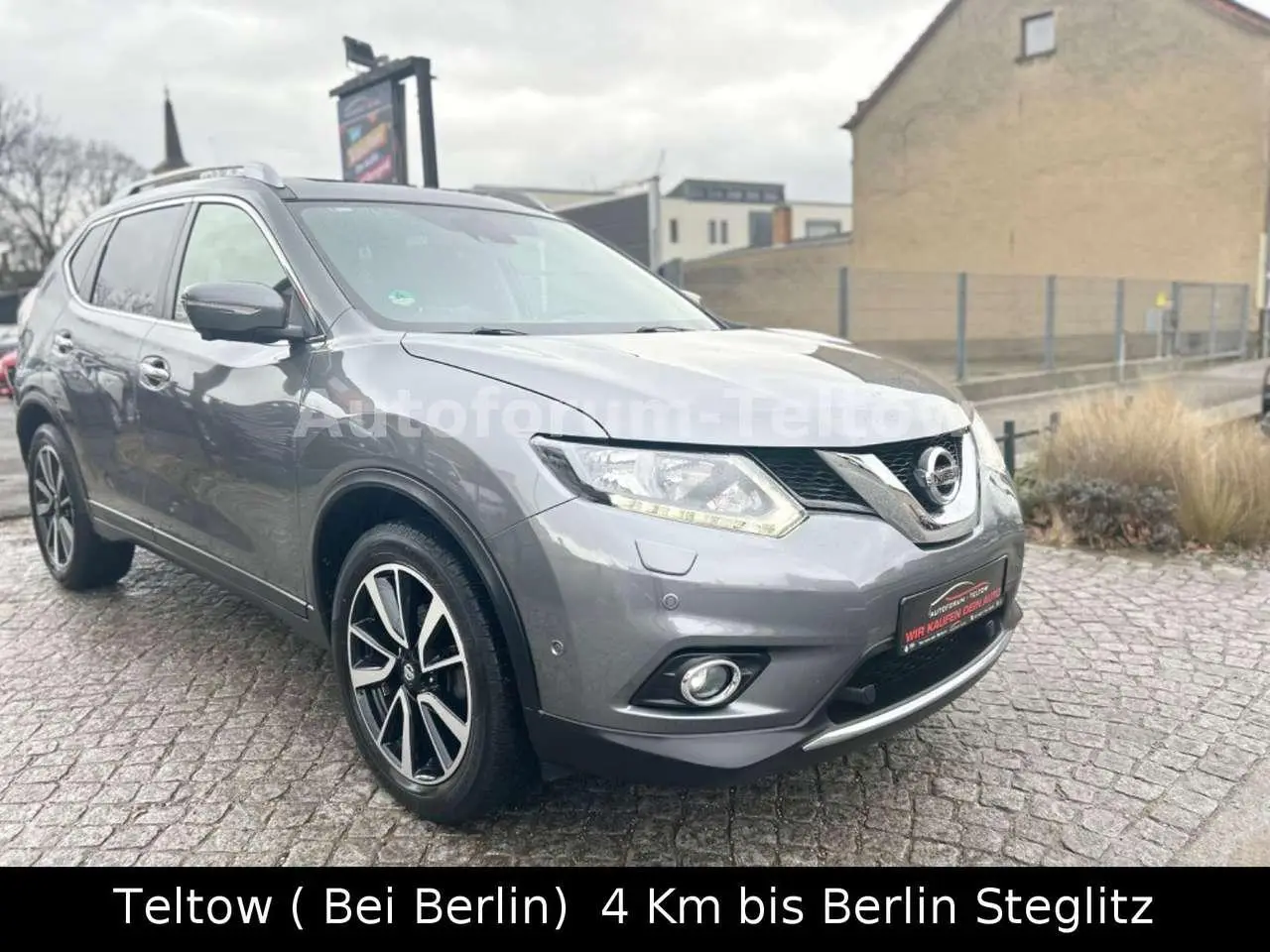 Photo 1 : Nissan X-trail 2017 Petrol