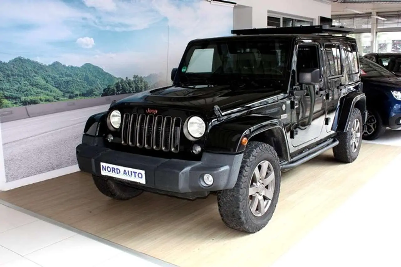 Photo 1 : Jeep Wrangler 2016 Diesel