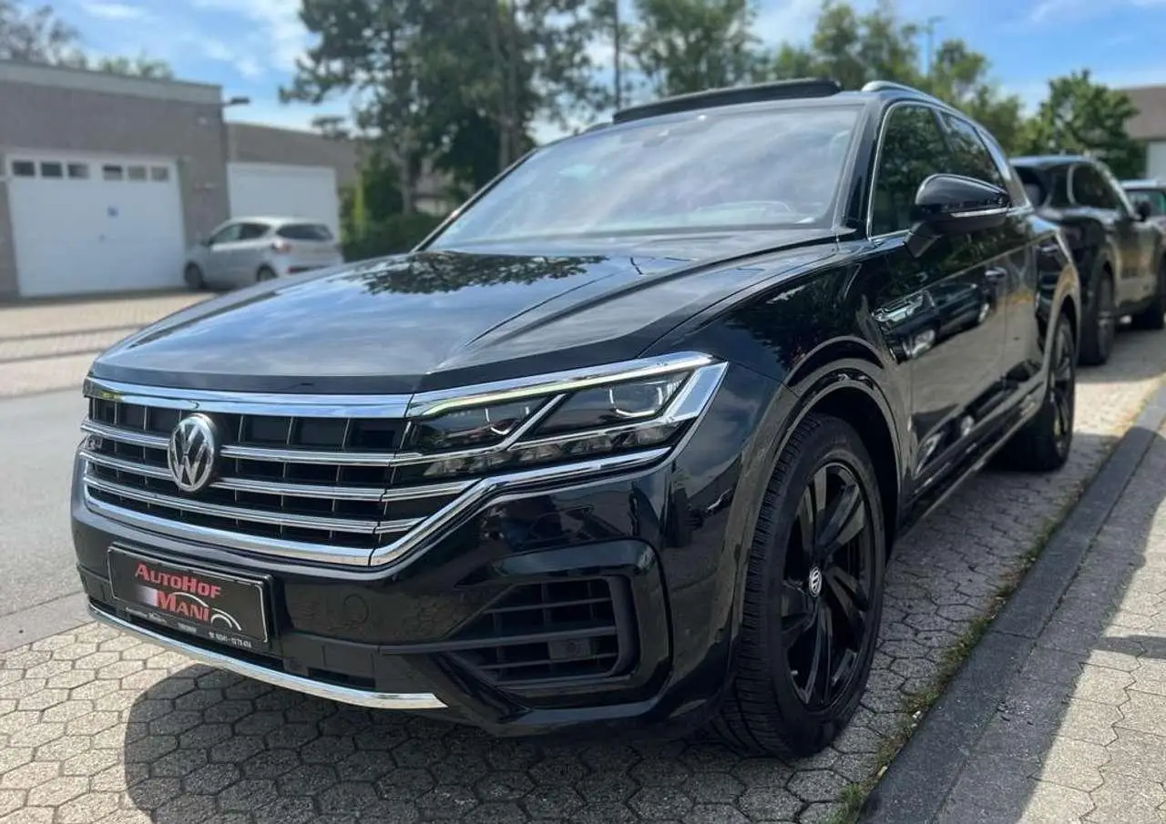 Photo 1 : Volkswagen Touareg 2019 Diesel