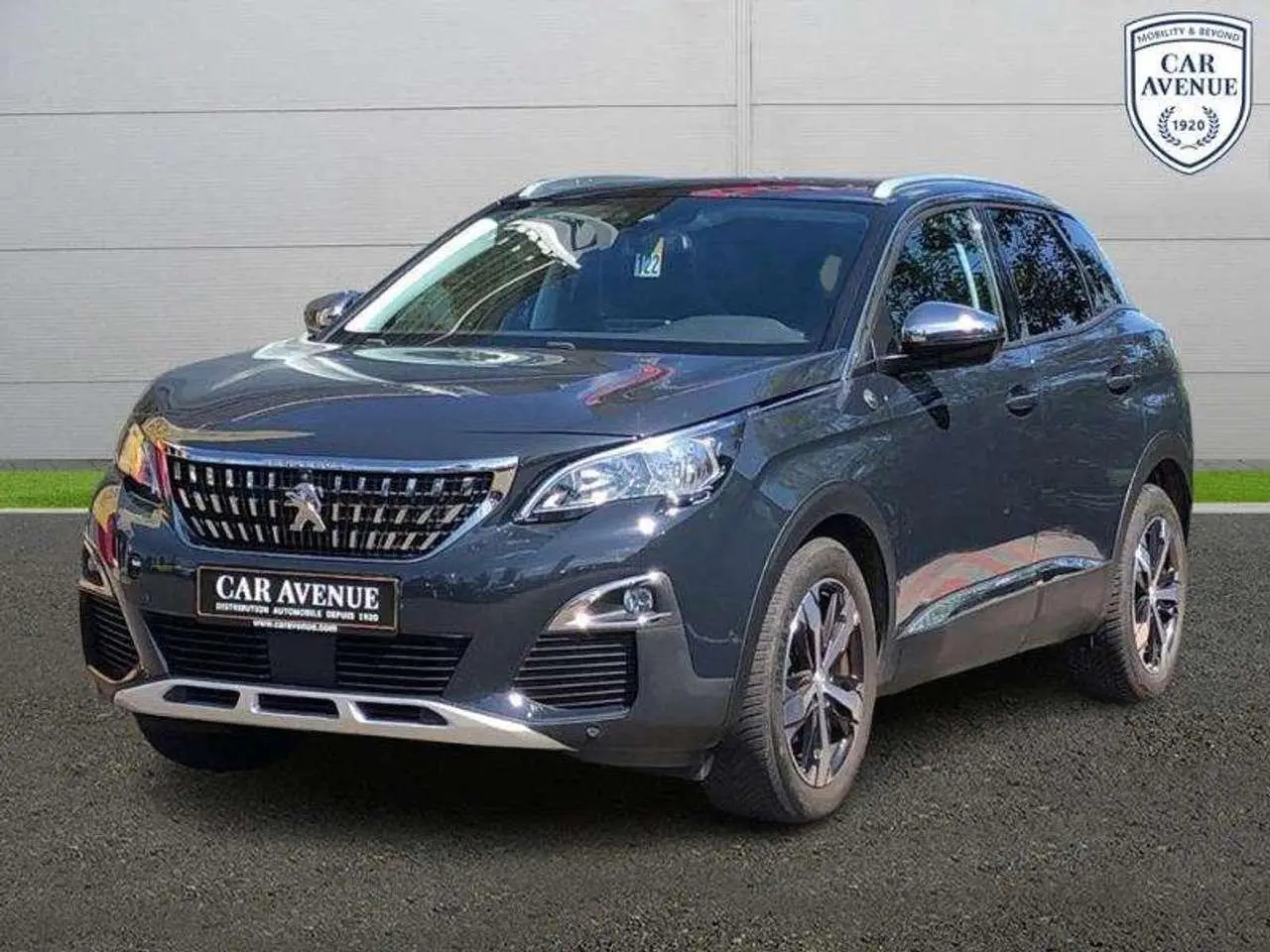 Photo 1 : Peugeot 3008 2019 Essence