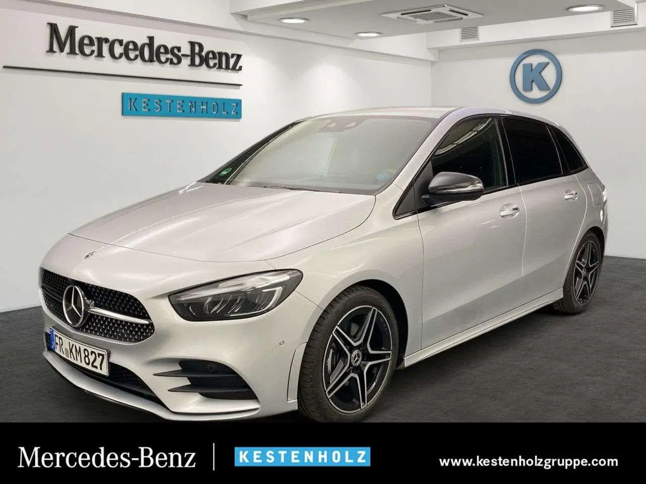 Photo 1 : Mercedes-benz Classe B 2024 Petrol