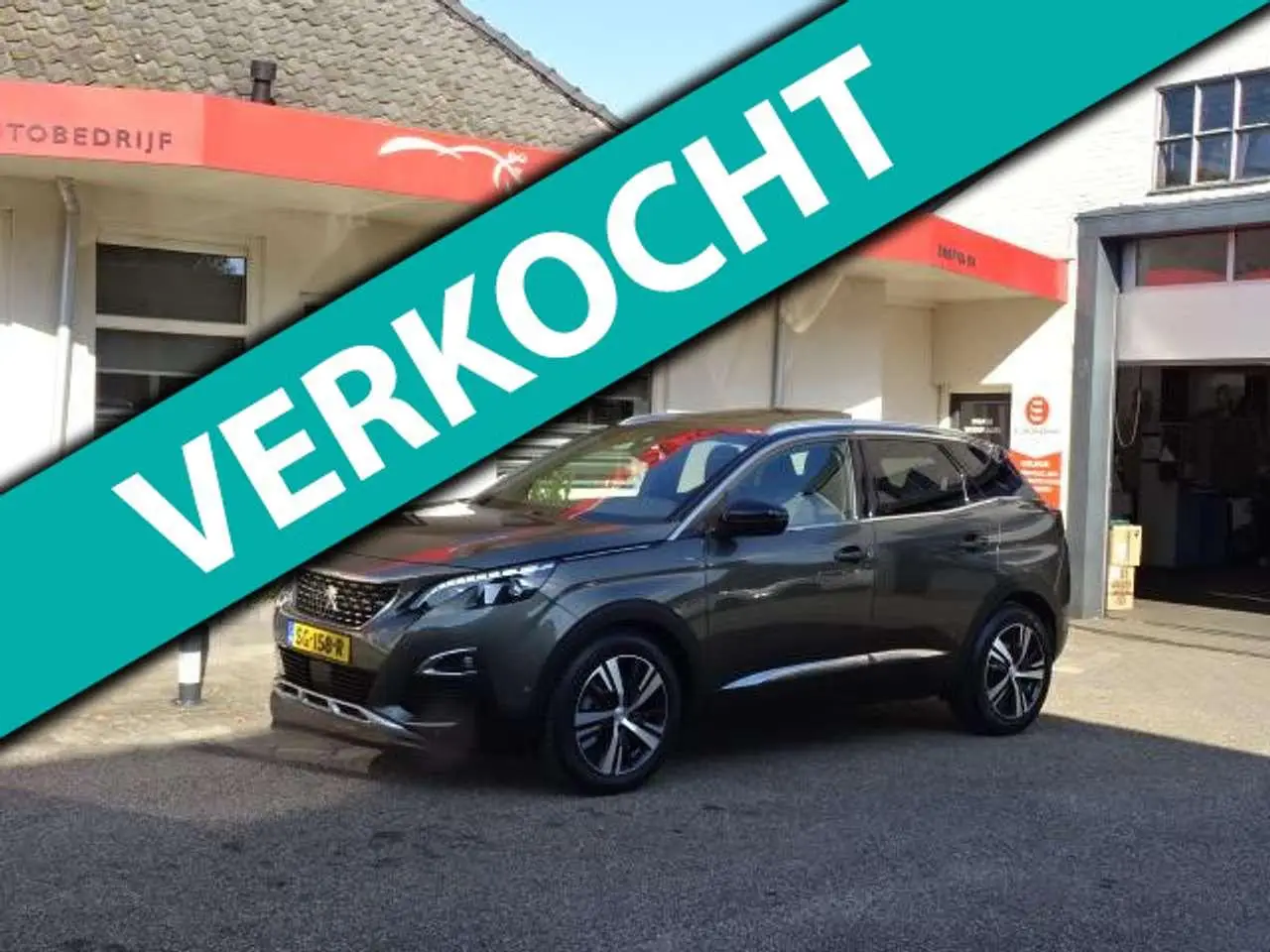 Photo 1 : Peugeot 3008 2018 Petrol