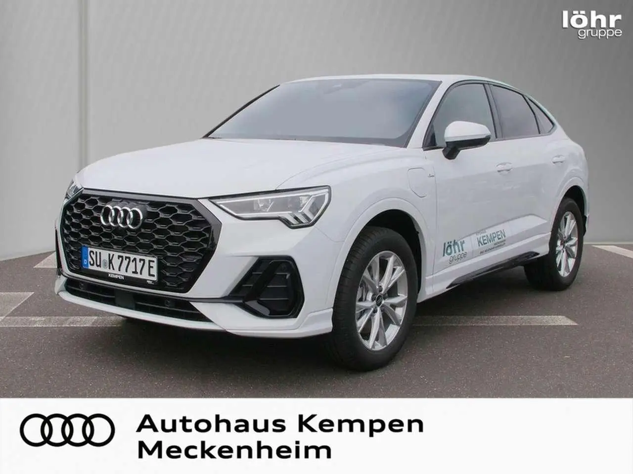 Photo 1 : Audi Q3 2024 Hybrid