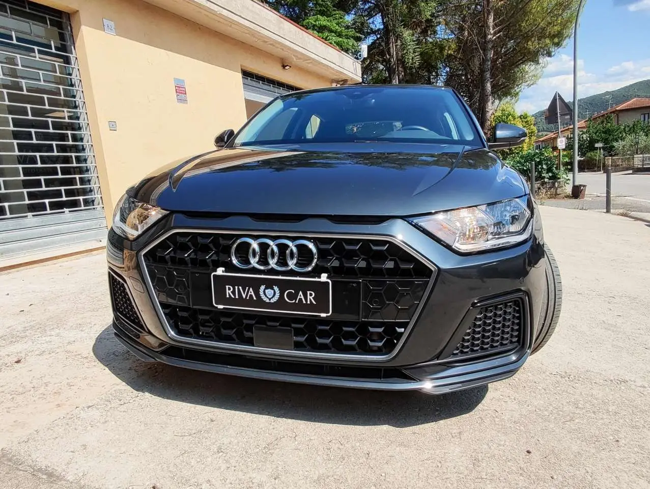 Photo 1 : Audi A1 2019 Essence