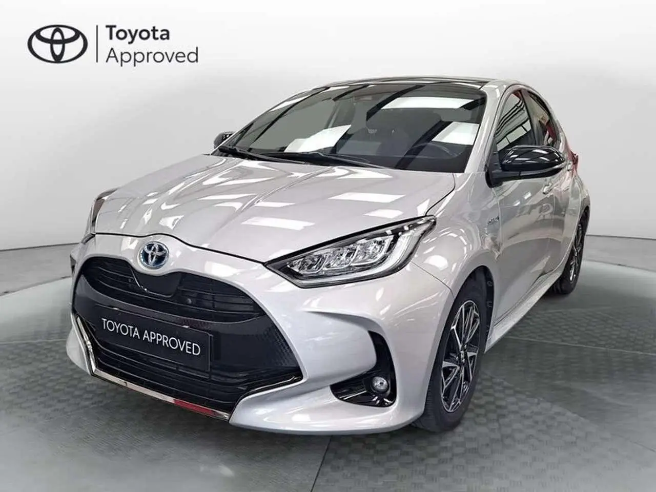 Photo 1 : Toyota Yaris 2020 Hybrid