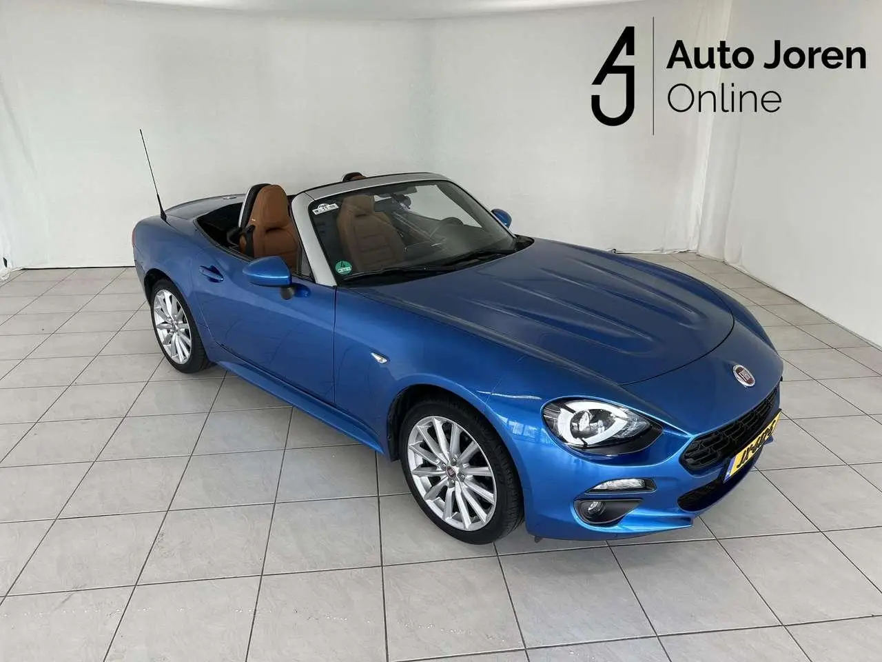 Photo 1 : Fiat 124 Spider 2016 Essence