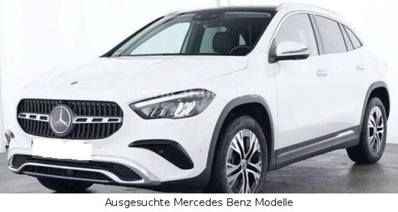 Photo 1 : Mercedes-benz Classe Gla 2023 Hybrid