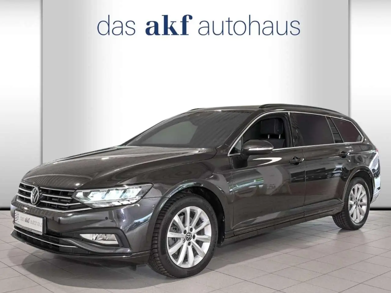 Photo 1 : Volkswagen Passat 2023 Diesel