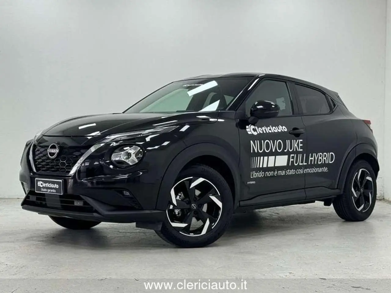 Photo 1 : Nissan Juke 2023 Hybrid