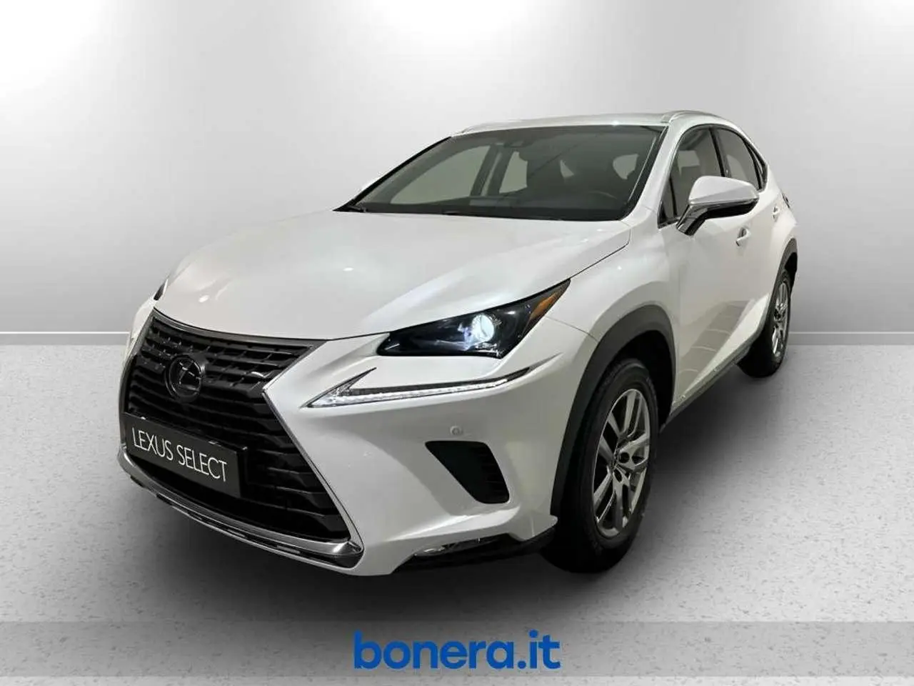 Photo 1 : Lexus Nx 2018 Hybride