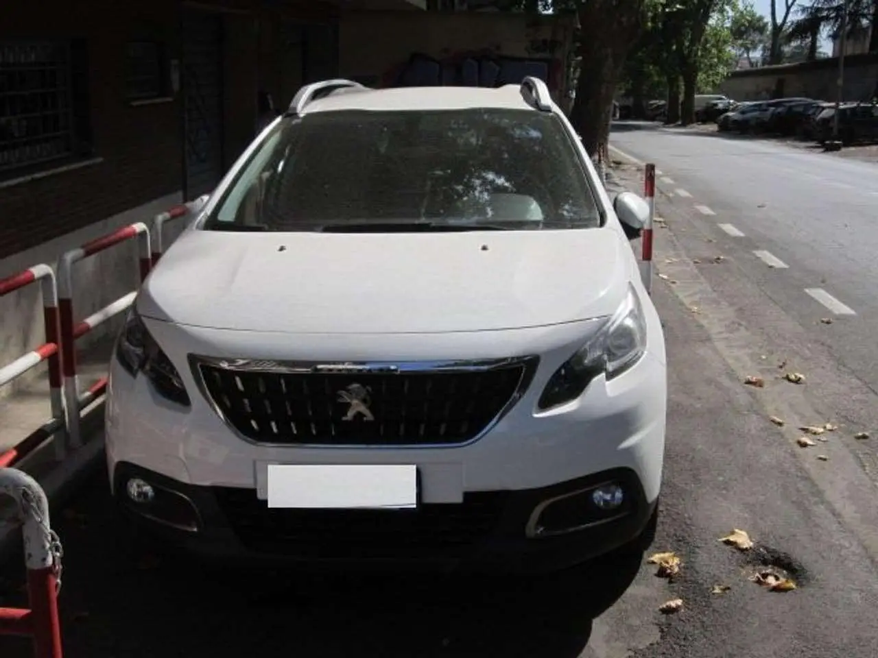 Photo 1 : Peugeot 2008 2019 Petrol