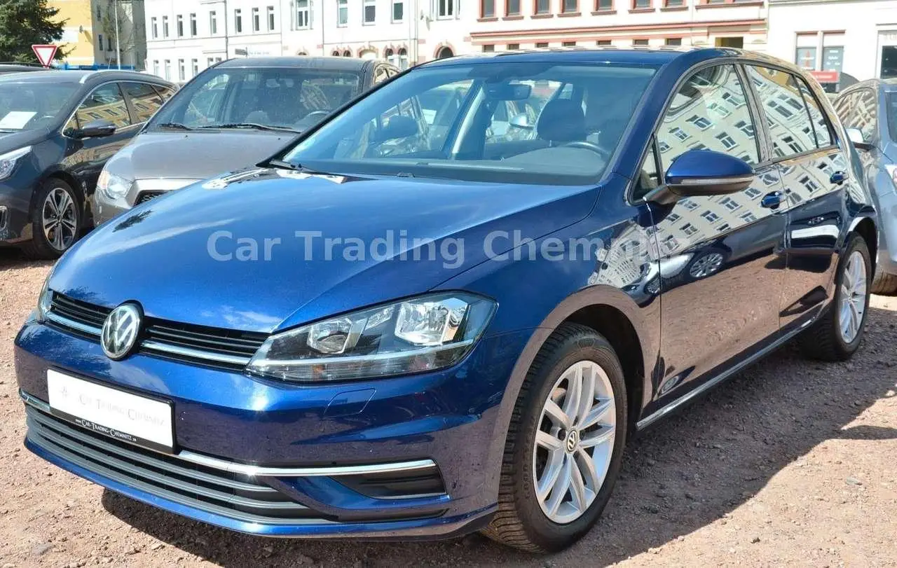 Photo 1 : Volkswagen Golf 2019 Essence